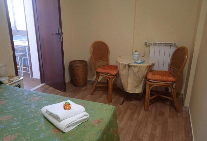 اتاق استاندارد, Well Come Piazza Plebiscito