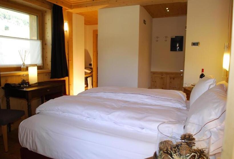 اتاق سوپریور با بالکن, Alpen Hotel Chalet