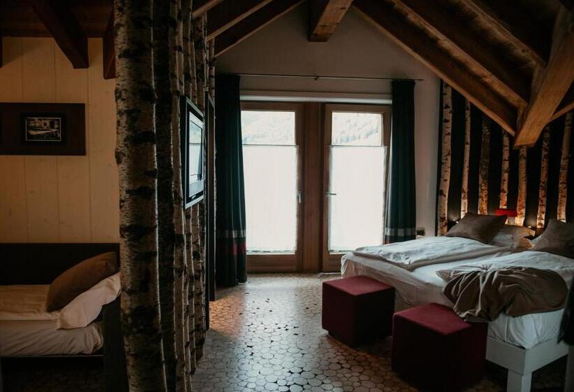 سوییت جونیور, Alpen Hotel Chalet