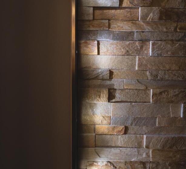 اتاق استاندارد با بالکن, Alpen Hotel Chalet