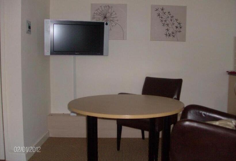 Студия Стандарт, Aparthotel Blackpool