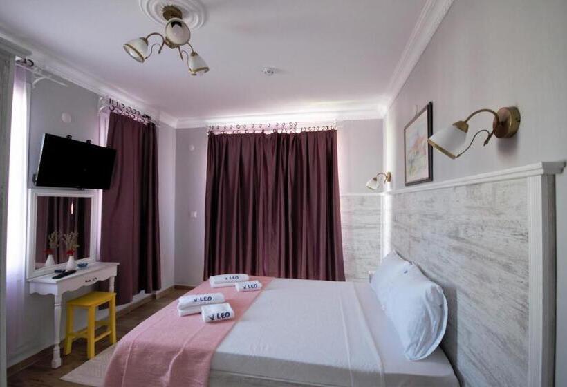 اتاق استاندارد, Cundavilla Hotel & Suites