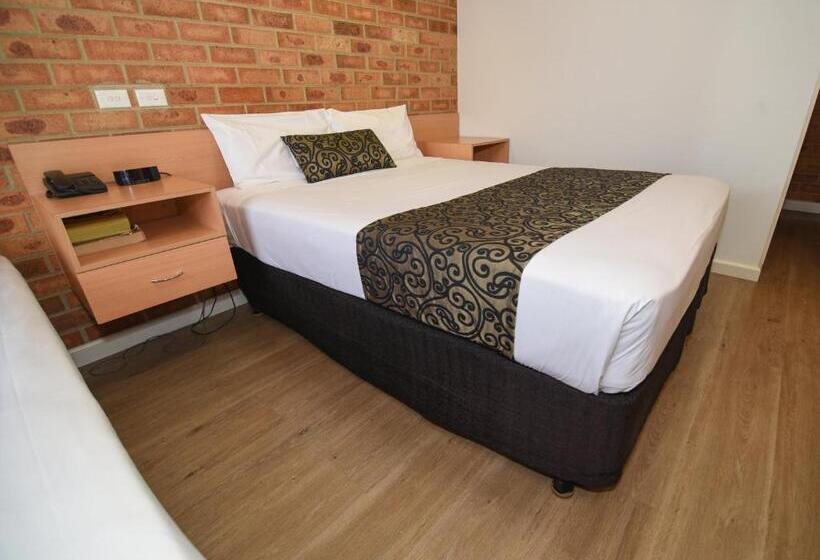 디럭스 룸, Dandenong Motel