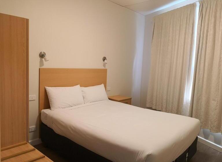 ファミリールーム, Dandenong Motel