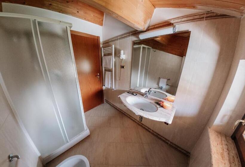 غرفة سوبيريور, Grand Hotel Elite