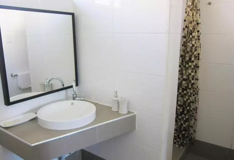 اتاق استاندارد, Horizons Motel