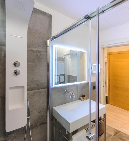 Номер Стандарт, Bellini Relais