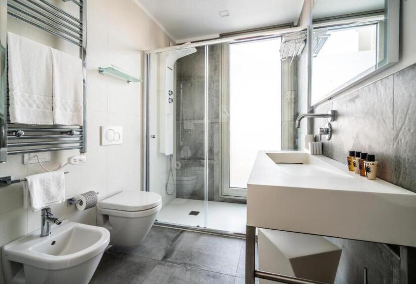 Люкс Повышенной Комфортности, Bellini Relais