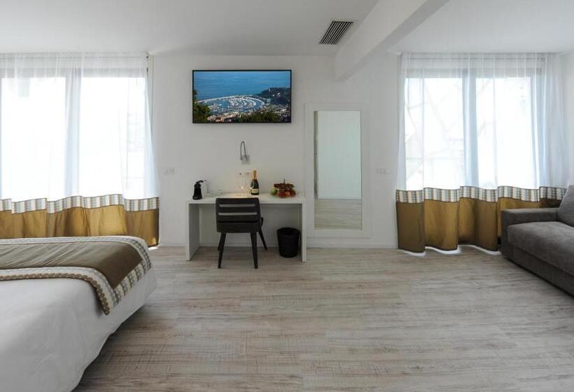 Люкс, Bellini Relais