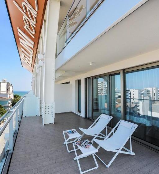 Полулюкс Одноместный с Террасой, Bellini Relais