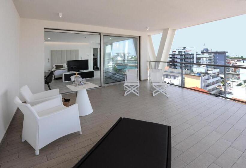 Люкс Повышенной Комфортности, Bellini Relais