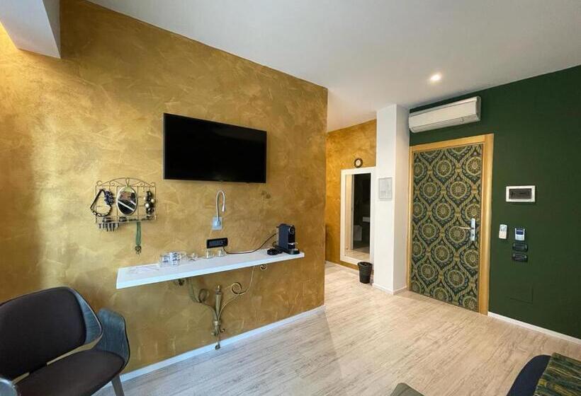 Номер Стандарт, Bellini Relais