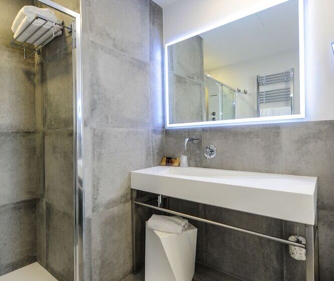 Полулюкс, Bellini Relais