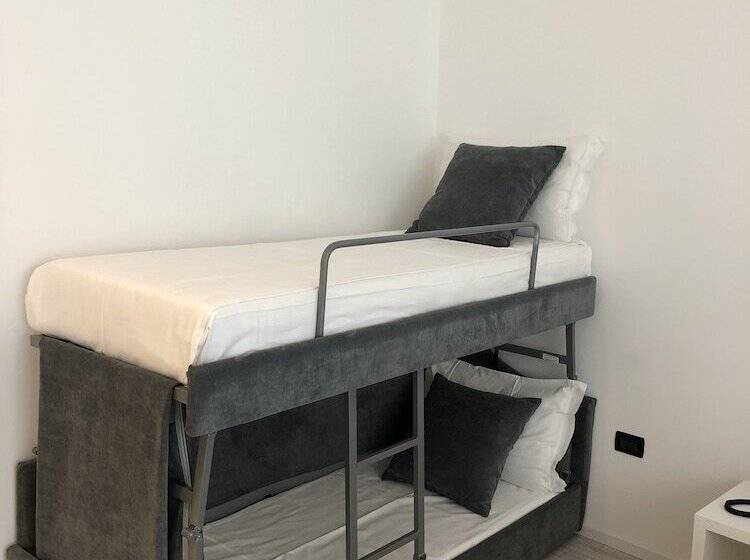 Полулюкс, Bellini Relais