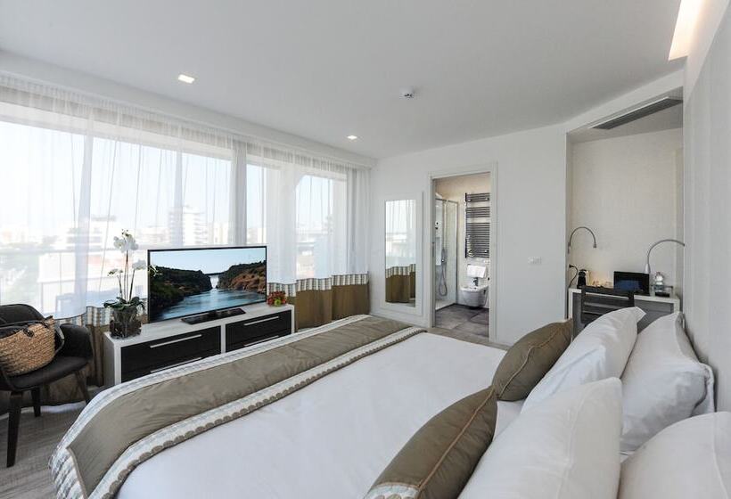 Полулюкс, Bellini Relais