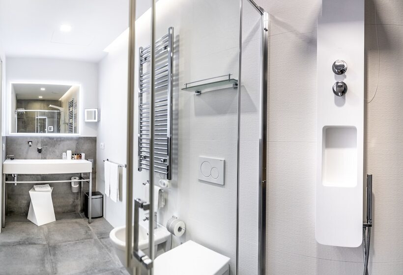 Полулюкс Вид на Море, Bellini Relais