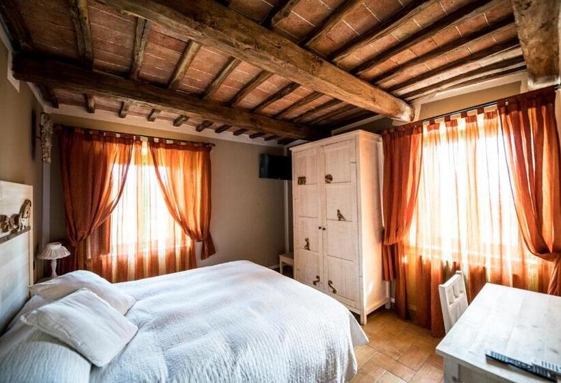 סוויטה, Borgo San Faustino Country Relais And Spa