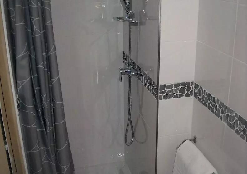 Standard-huone, De Rennes