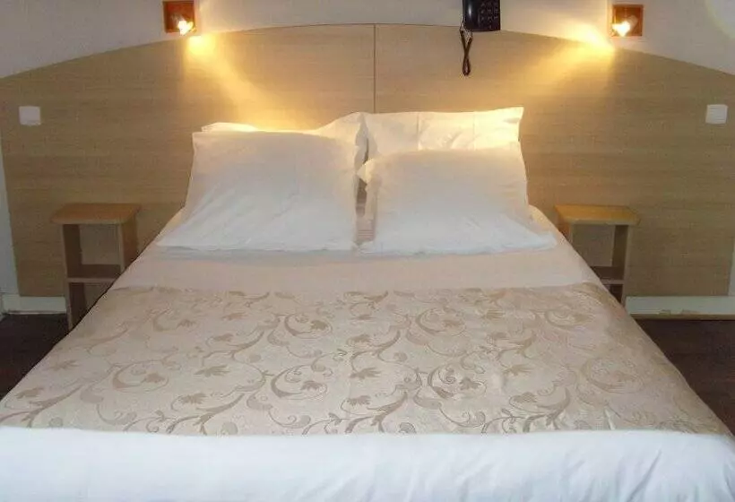 Standard-huone, De Rennes