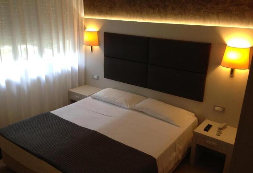 Standard-huone, Eros