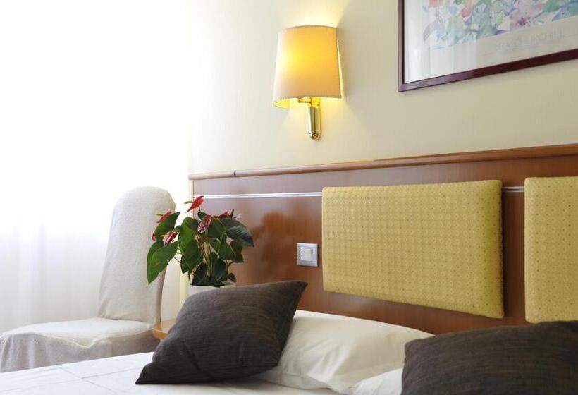 Superior-huone, Eros