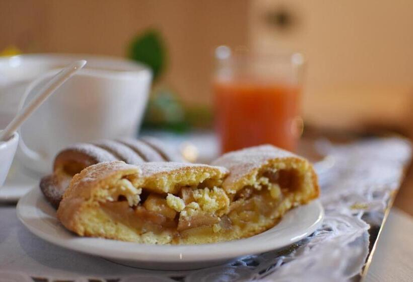 غرفة كومفورت ثلاثية, Fonte Dei Veli