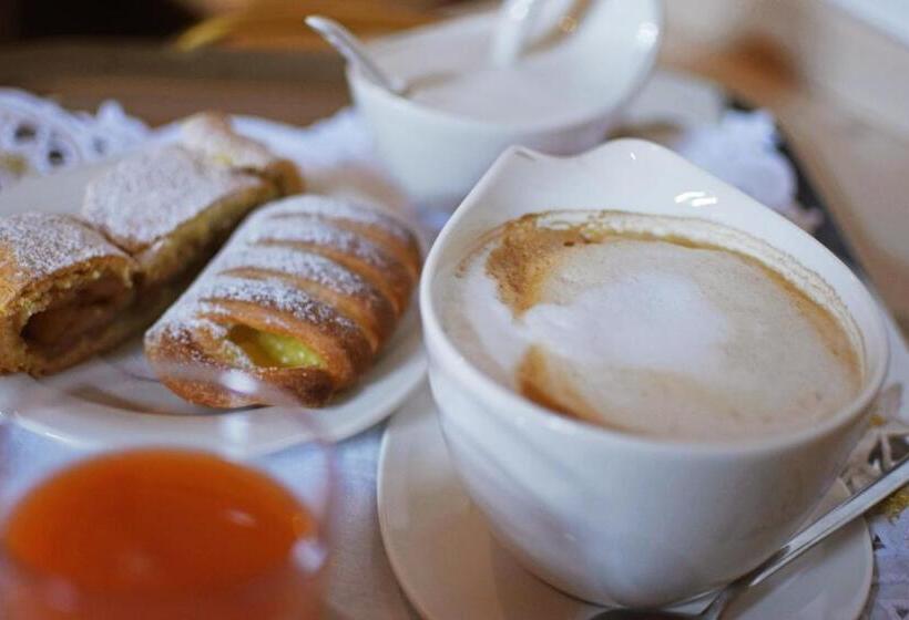 غرفة كومفورت ثلاثية, Fonte Dei Veli