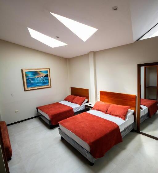 חדר סטנדרט, Hm International