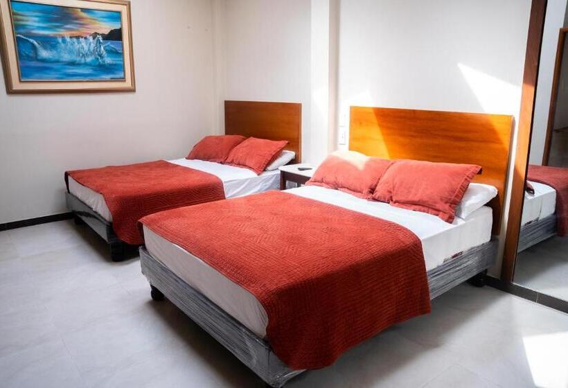 חדר סטנדרט, Hm International