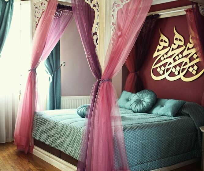 スタンダードトリプルルーム, Kervan