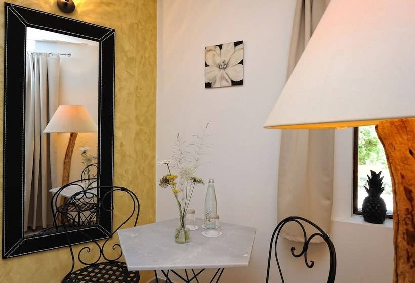 Классический Номер Вид на Сад, Lodge De Charme A Cheda