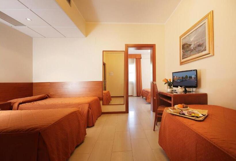 חדר סטנדרט לארבעה, Michelangelo