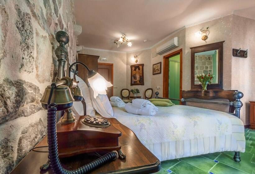 חדר סטנדרט, Monte Cristo