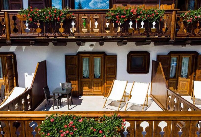 수피리어 룸 산전망, Natale