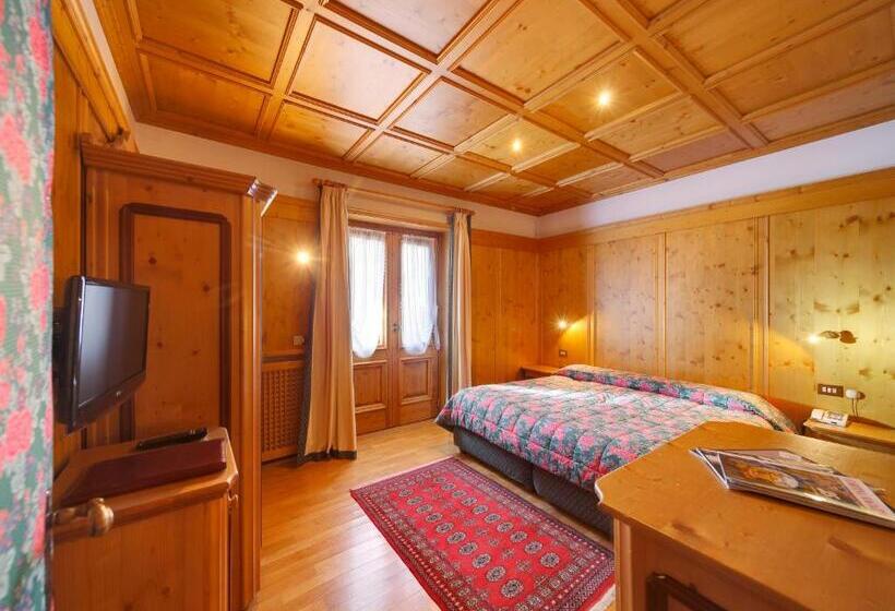 디럭스 스위트, Natale