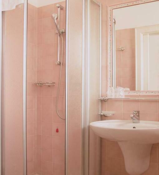 スタンダードシングルルーム, Oasi