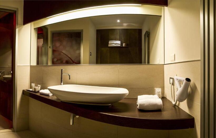 חדר סטנדרט, Pineta