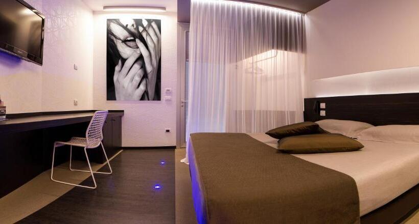 חדר סופריור, Pineta