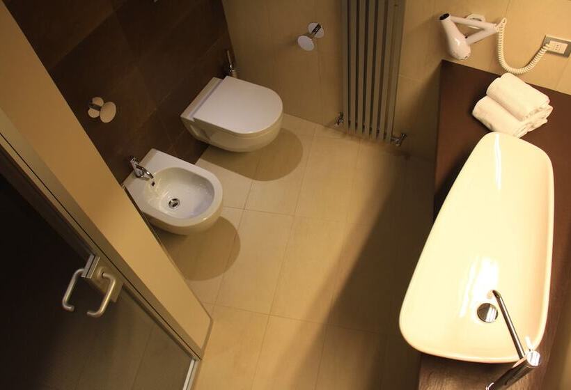 חדר סטנדרט, Pineta