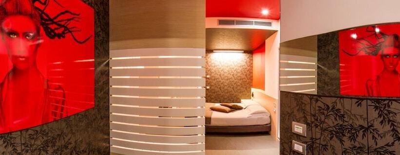 غرفة قياسية, Pineta