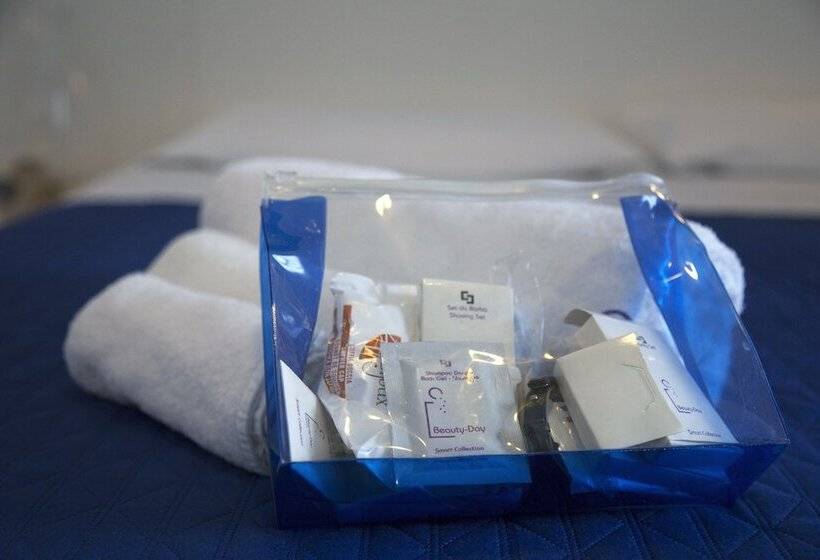 ベーシックルーム, Sahib