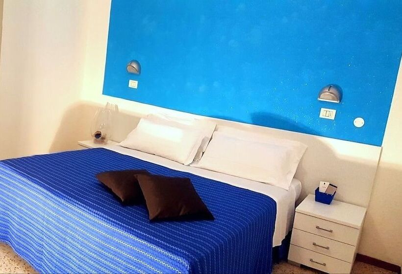 ベーシックルーム, Sahib