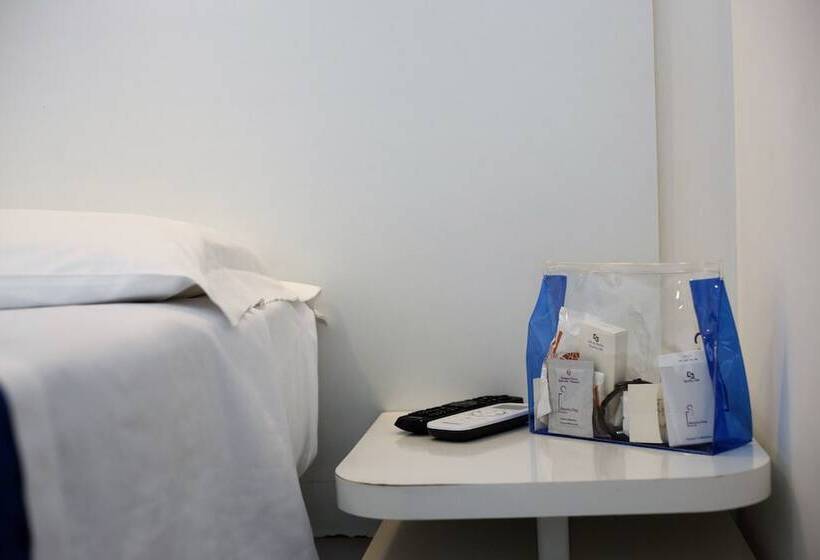 ベーシックトリプルルーム, Sahib