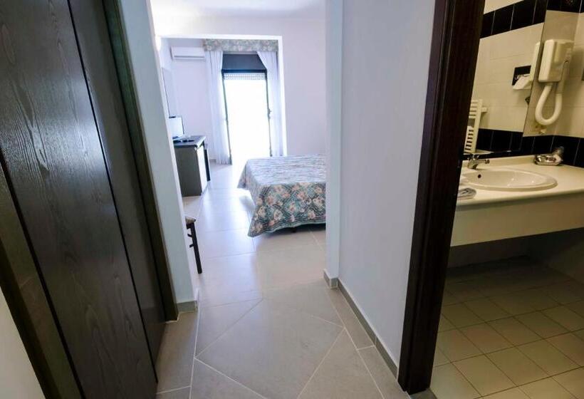 غرفة سوبيريور, Torre Del Sole