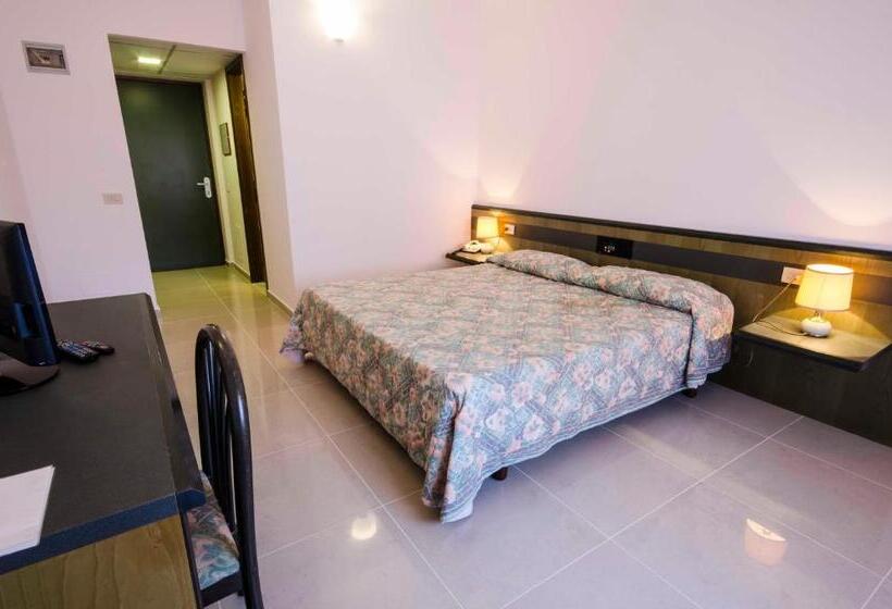 غرفة قياسية فردية, Torre Del Sole