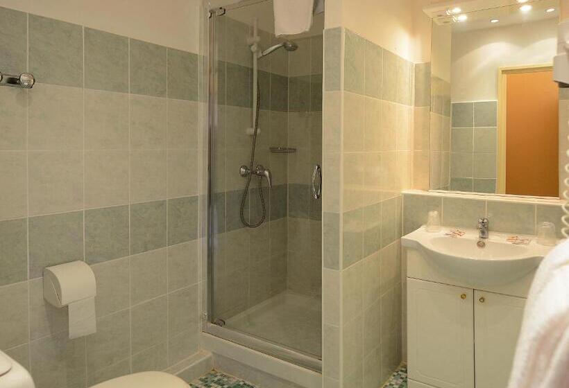 Номер Стандарт, U Libecciu