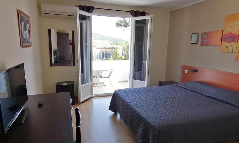 Номер Стандарт, U Libecciu