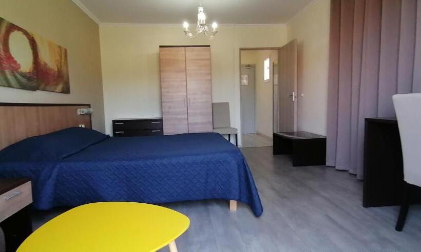 Номер Superior, U Libecciu