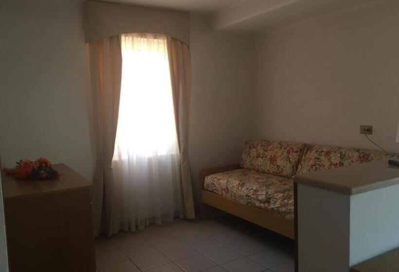 패밀리 룸, Vela Azzurra