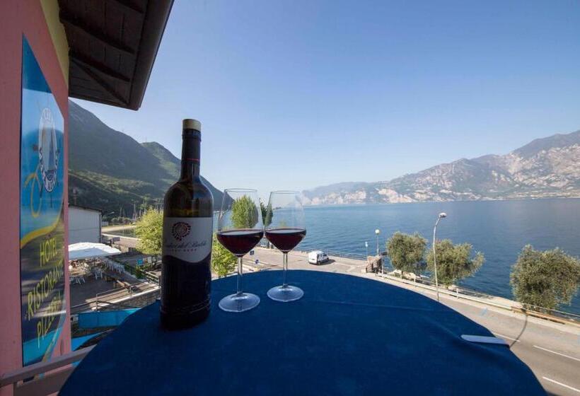 스탠다드 룸 호수 전망, Vela Azzurra